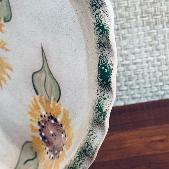 🌟5xHP🌟VTG 1980s Ceramic Heart Shaped Dish with Hand Painted Sunflowers - Picture 6 of 8